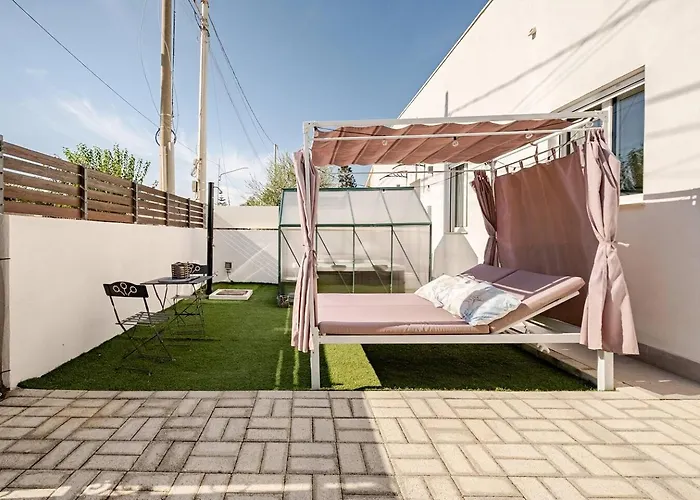 Holiday home Alpha - Relax E Jacuzzi Syracuse