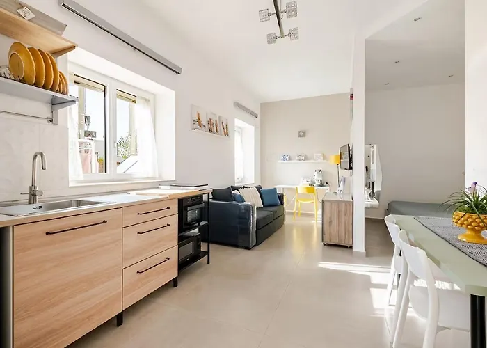 Alpha - Relax E Jacuzzi Prázdninový dům *