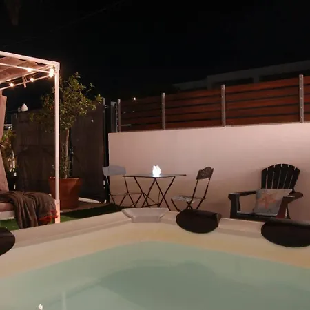 Vakantiehuis Alpha - Relax E Jacuzzi Syracuse